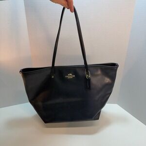 Coach Navy Blue Pebbled Leather Tote Shoulder Bag Purse Classic Minimalist